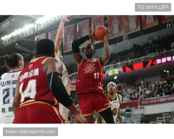 张宁无球跑动积极，接球投篮成为山西重要得分方式